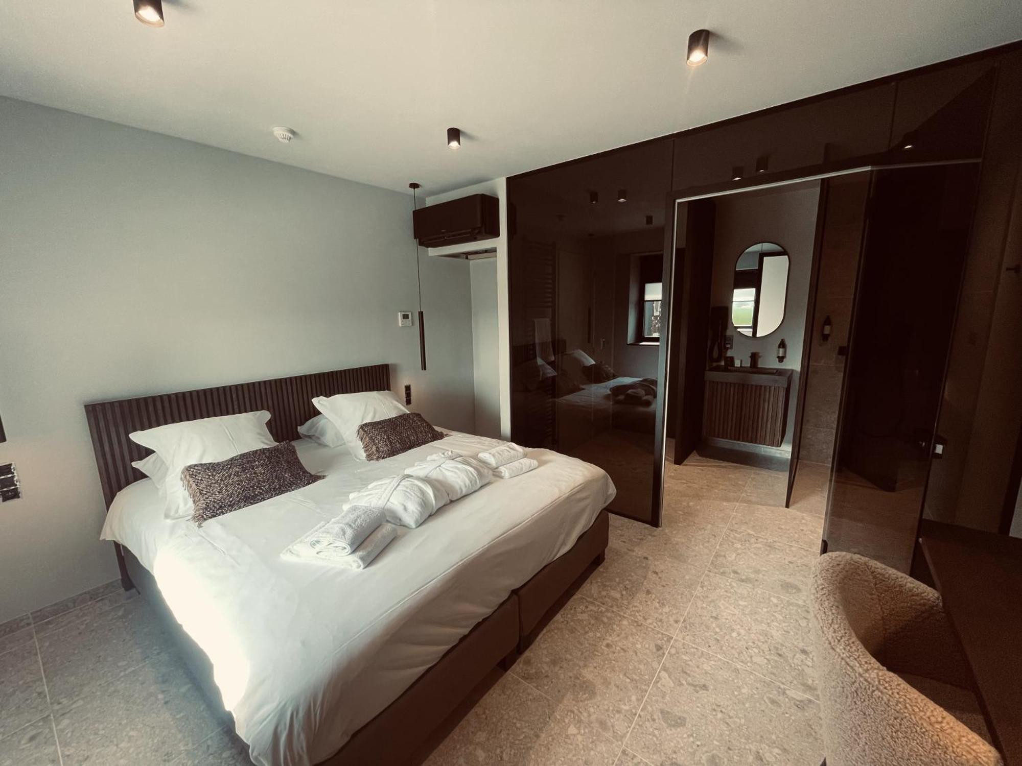 Domaine Sur Les Sarts Hotel Ohey Ngoại thất bức ảnh